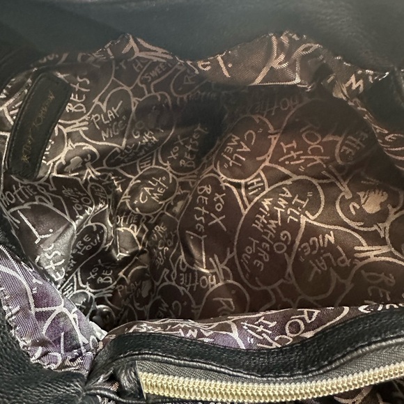 Betsey Johnson Oversized Bow Chain Drop Handle Red Roses Slouchy Hobo Bag - Picture 9 of 16